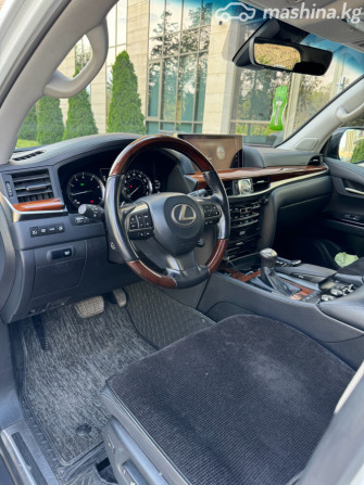 Lexus LX III Рестайлинг 2 570 5.7, 2017 Bishkek - photo 5