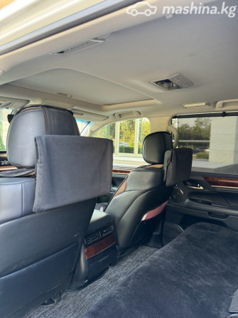 Lexus LX III Рестайлинг 2 570 5.7, 2017 Bishkek - photo 7