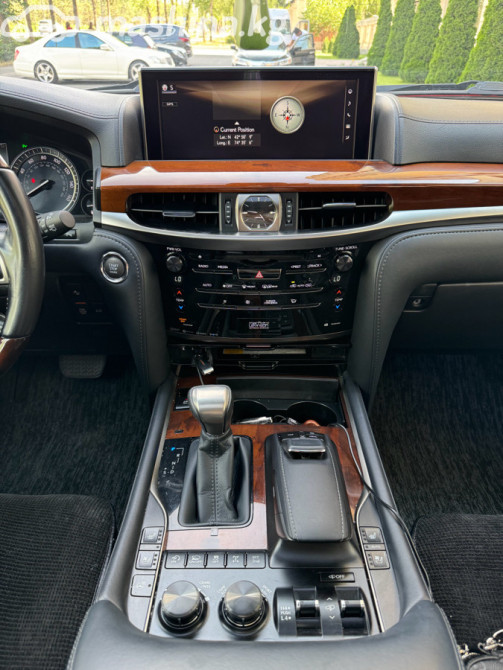 Lexus LX III Рестайлинг 2 570 5.7, 2017 Бишкек - сүрөт 6