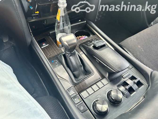 Lexus LX III Рестайлинг 2 570 5.7, 2017 Bishkek - photo 9
