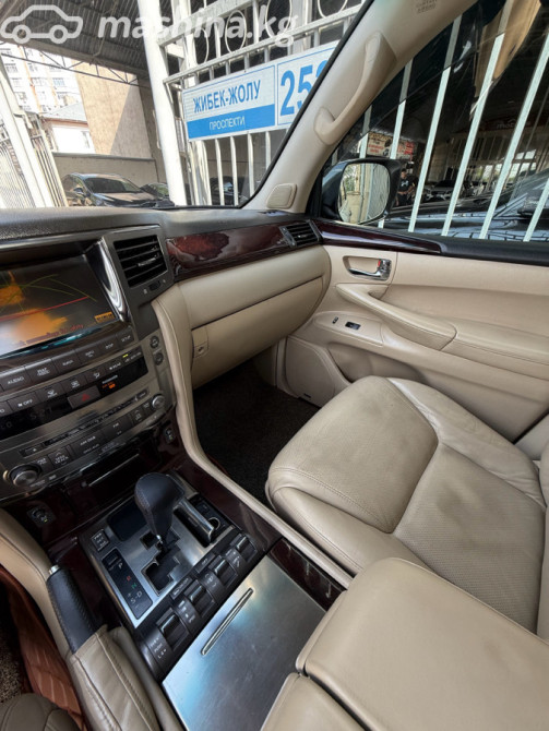 Lexus LX III 570 5.7, 2010 Бишкек - изображение 6