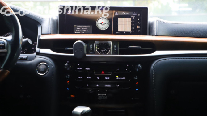 Lexus LX III Рестайлинг 2 570 5.7, 2016 Бишкек - изображение 10