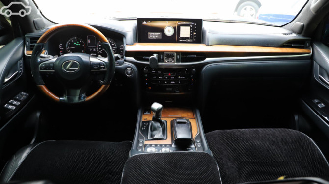 Lexus LX III Рестайлинг 2 570 5.7, 2016 Бишкек - изображение 8