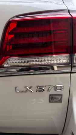 Lexus LX III Рестайлинг 570 5.7, 2014 Бишкек