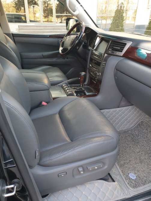 Lexus LX III 570 5.7, 2008 Bishkek - photo 9
