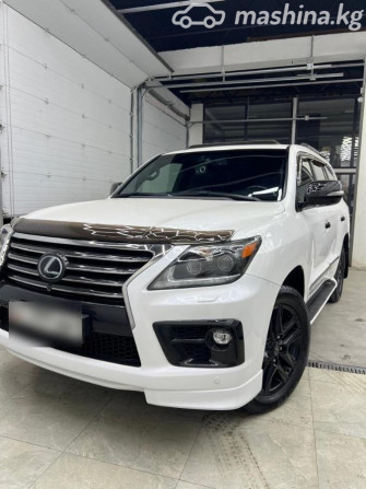 Lexus LX III Рестайлинг 570 5.7, 2015 Бишкек - изображение 1