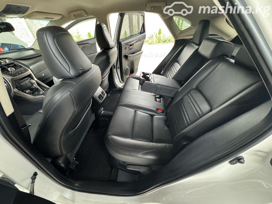 Lexus NX I Рестайлинг 300 2.0, 2017 Бишкек - сүрөт 8