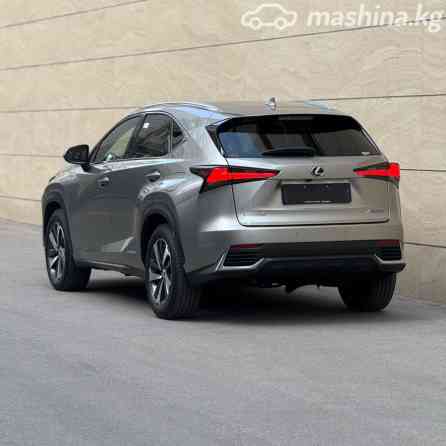 Lexus NX I Рестайлинг 300h 2.5, 2018 Бишкек