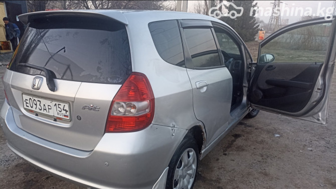 Honda Fit I 1.3, 2002 Бишкек - изображение 6