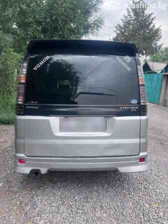 Honda Stepwgn II Рестайлинг 2.4, 2004 Бишкек