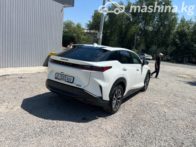 Lexus RZ 450e Electro AT (230 кВт) 4WD, 2023 Bishkek - photo 4