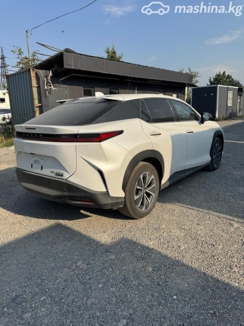 Lexus RZ 450e Electro AT (230 кВт) 4WD, 2023 Bishkek - photo 6