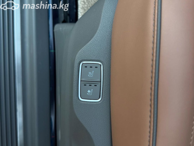 Hyundai Staria 2.2, 2022 Бишкек - изображение 12
