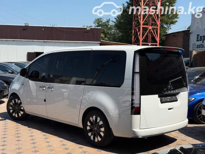 Hyundai Staria 3.5, 2022 Бишкек - изображение 6