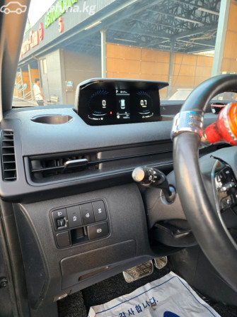 Hyundai Staria 2.2, 2022 Бишкек - изображение 10