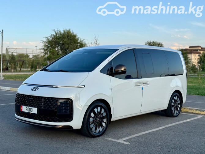 Hyundai Staria 2.2, 2022 Бишкек - изображение 3