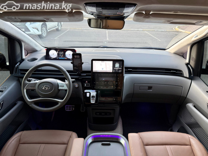 Hyundai Staria 2.2, 2022 Бишкек - изображение 6