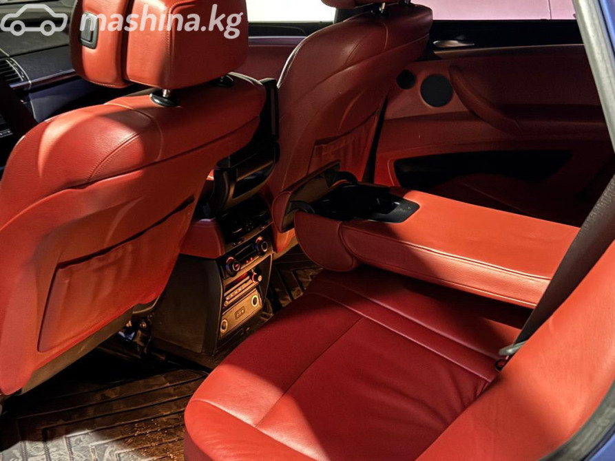 BMW X5 II (E70) Рестайлинг 50i 4.4, 2010 Бишкек - изображение 7