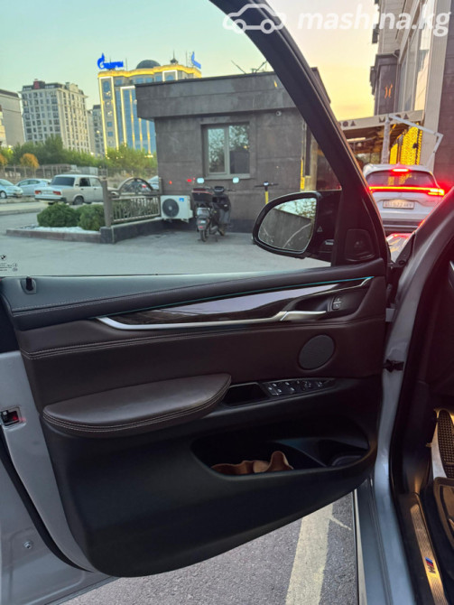 BMW X5 III (F15) 50i 4.4, 2017 Бишкек - изображение 8