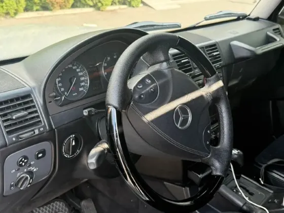 Mercedes-Benz G-Class: 2006 г., 5 л, Бензин, Внедорожник Бишкек