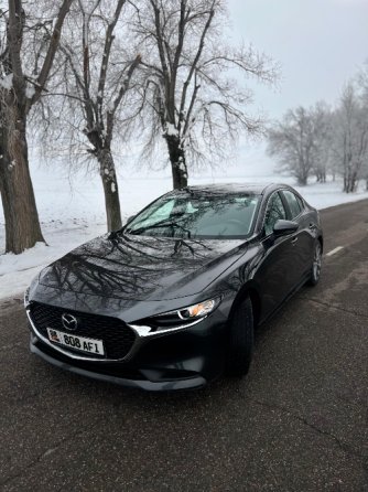 Продаю Срочно! Нужны деньги! Торг уместен! Mazda 3 2021 г Кант