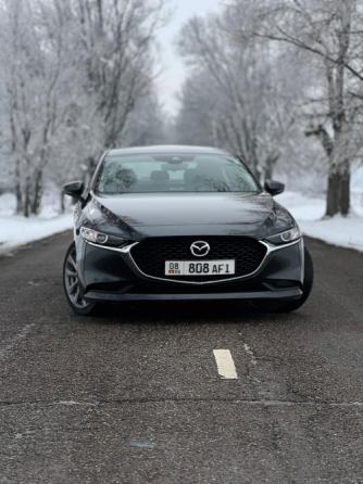 Продаю Срочно! Нужны деньги! Торг уместен! Mazda 3 2021 г Кант