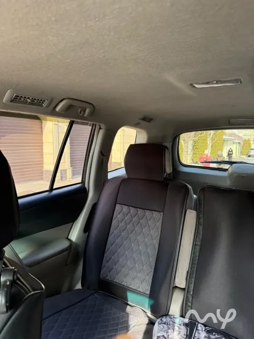 Toyota Highlander, серебристый кроссовер 7 мест (3 ряда сидений). Полный привод. Бишкек - изображение 7