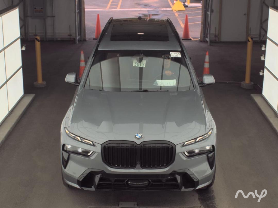 Bmw X7 xDrive40i M Sport 2023 Бишкек - изображение 2