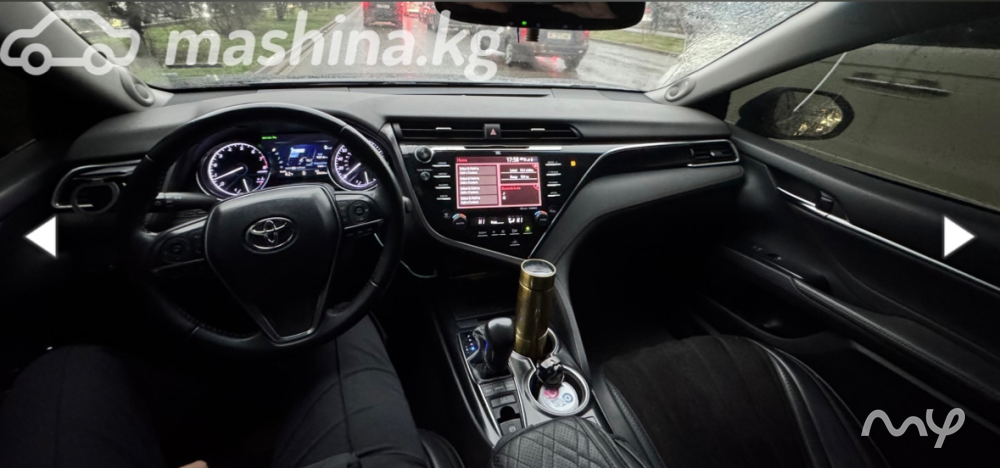 Продаю Toyota Camry 70 Xle 2018 года Бишкек - изображение 3