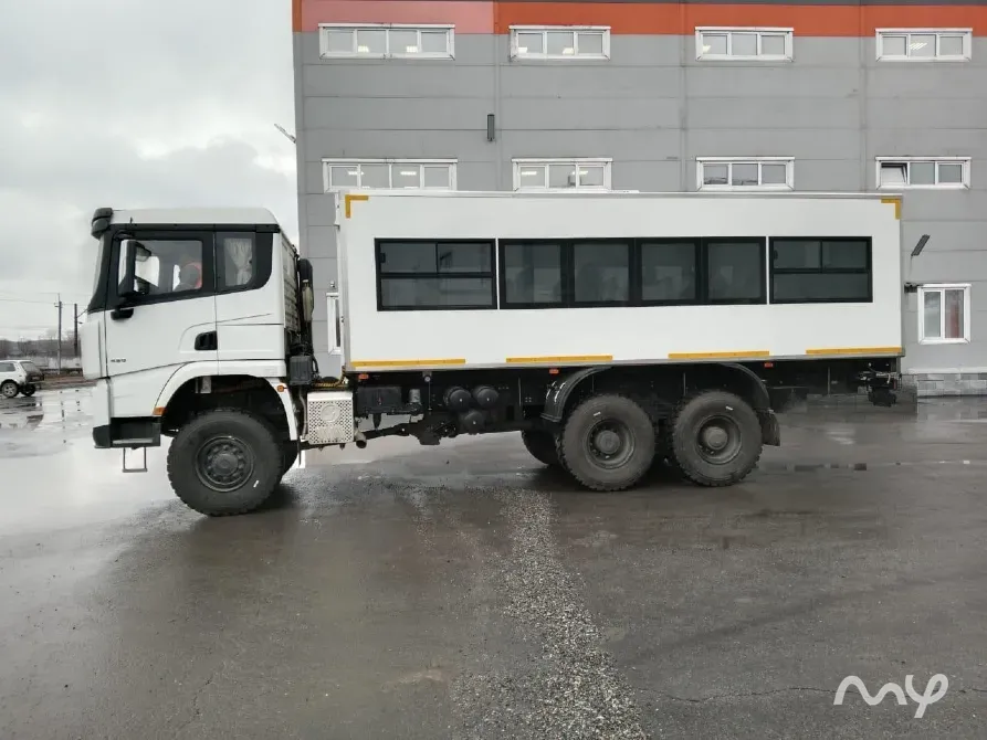 Cпециальный вахтовый автобус 7722Т2-20 на базе полноприводного шасси Shacman (6x6) Бишкек - изображение 6