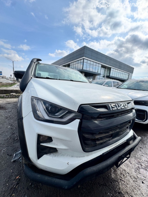 Isuzu D-Max III 1.9, 2025 Бишкек - изображение 7