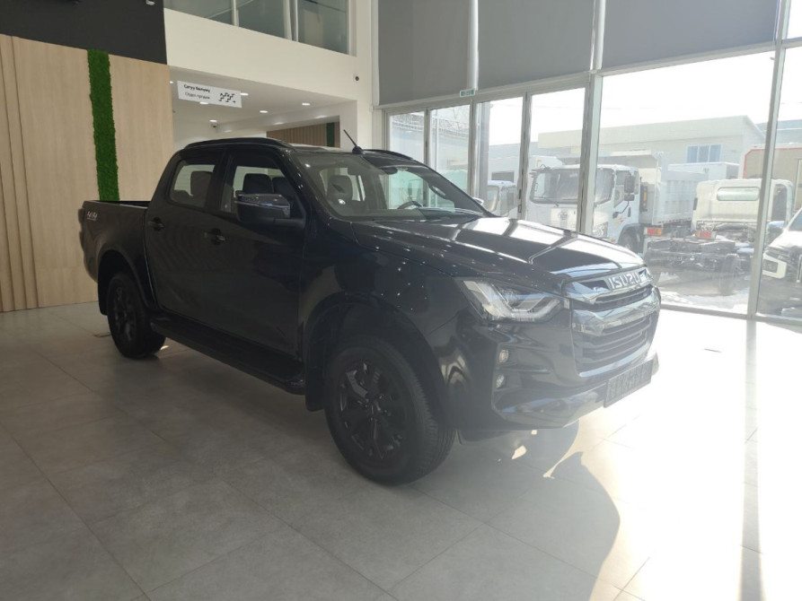 Isuzu D-Max III 3.0 Полная, 2024 Бишкек - изображение 2