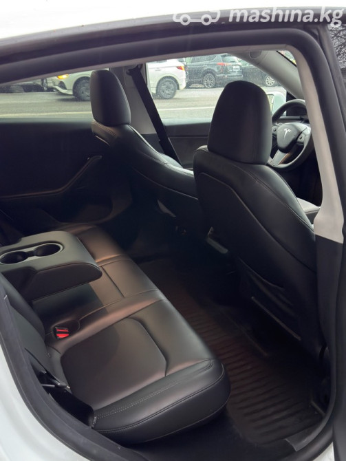 Tesla Model Y I Standard Electro AT (150 кВт), 2023 Бишкек - изображение 10