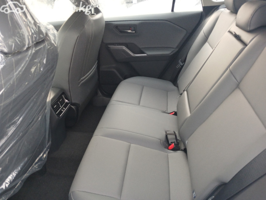 Toyota RAV4 V (XA50) 2.0, 2026 Bishkek - photo 6