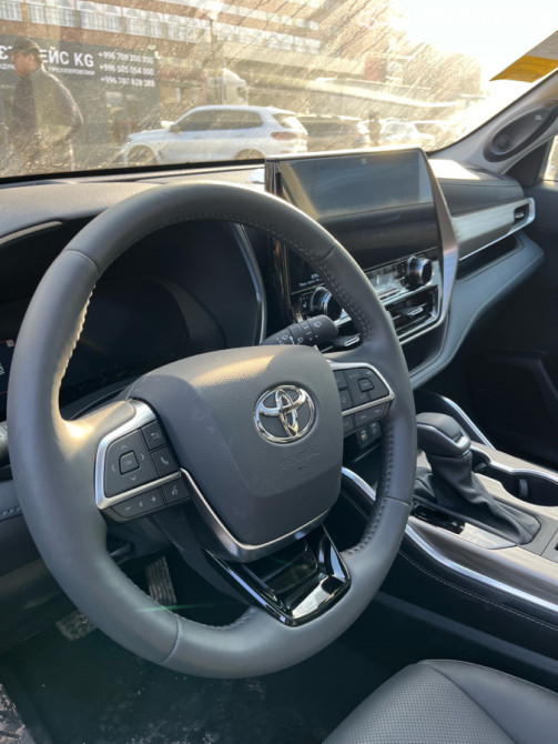Toyota Highlander IV (U70) 2.0, 2025 Бишкек - изображение 5
