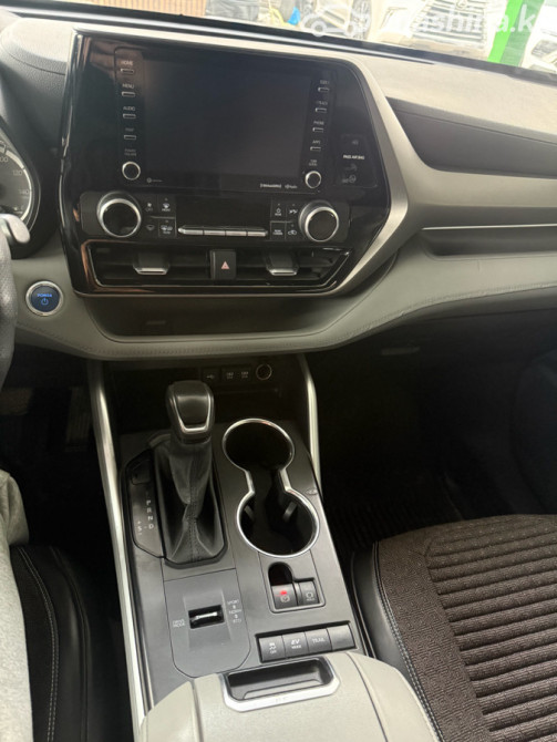 Toyota Highlander IV (U70) 2.5, 2020 Бишкек - изображение 9