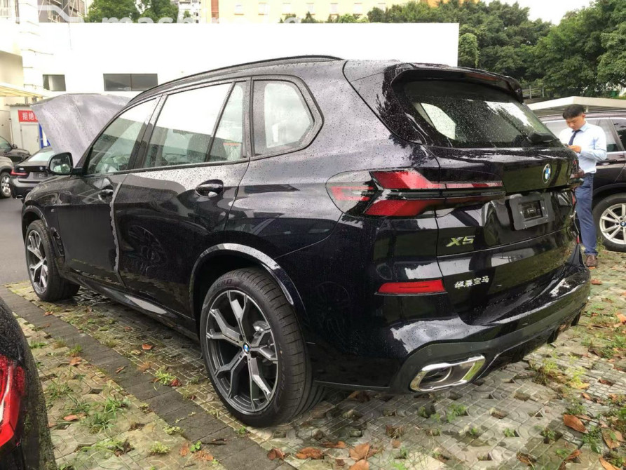 BMW X5 IV (G05/G18) Рестайлинг 30Li 2.0, 2025 Бишкек - сүрөт 4