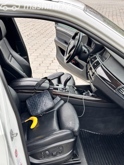 BMW X5 II (E70) Рестайлинг 35i 3.0, 2012 Бишкек - изображение 9