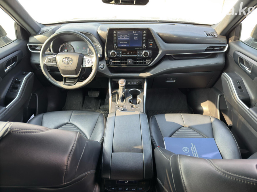 Toyota Highlander IV (U70) 3.5, 2022 Бишкек - изображение 9