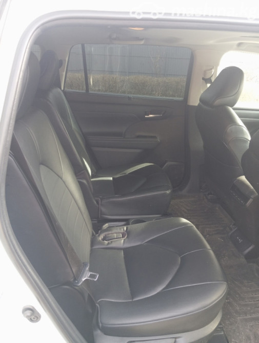 Toyota Highlander IV (U70) 2.4, 2022 Бишкек - изображение 7