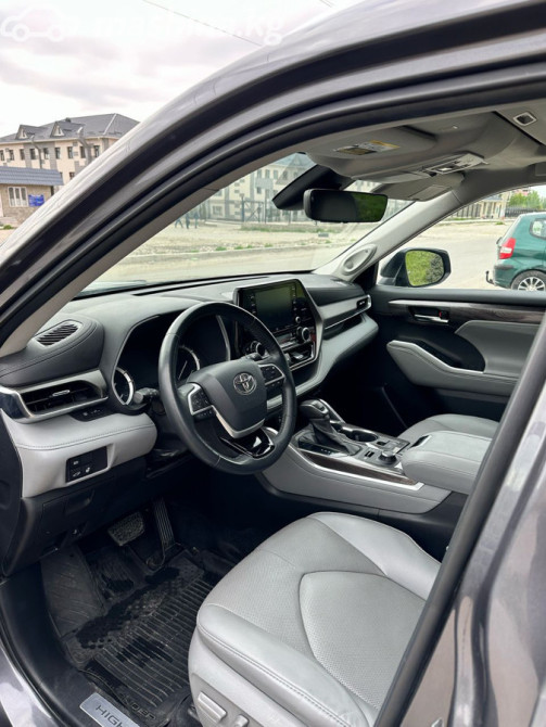 Toyota Highlander IV (U70) 3.5, 2022 Бишкек - изображение 9