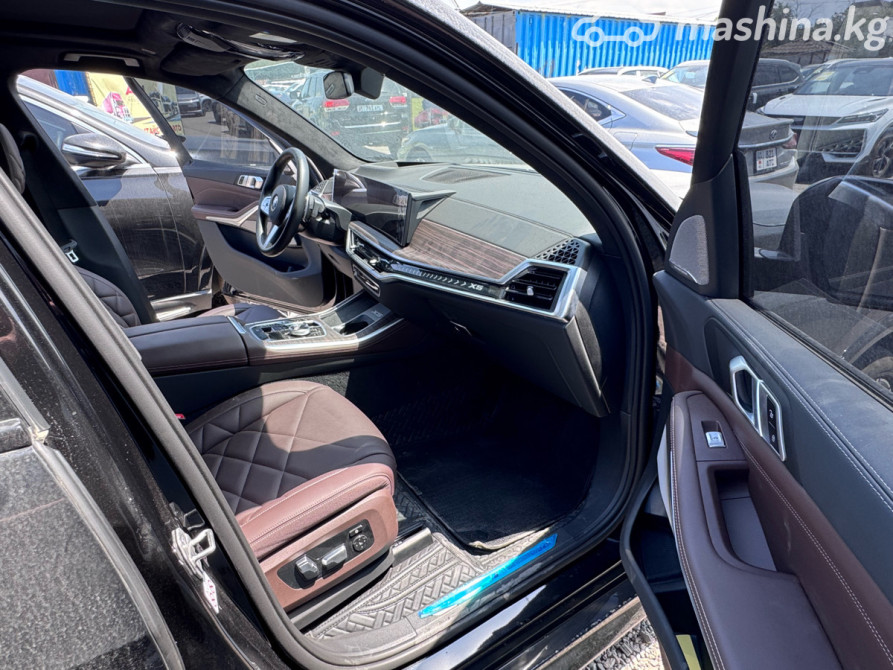 BMW X5 IV (G05/G18) Рестайлинг 40Li 3.0, 2024 Бишкек - изображение 6